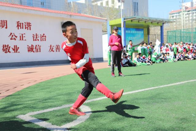 李凯尔:代表中国对我意味着很多 感谢中国球迷